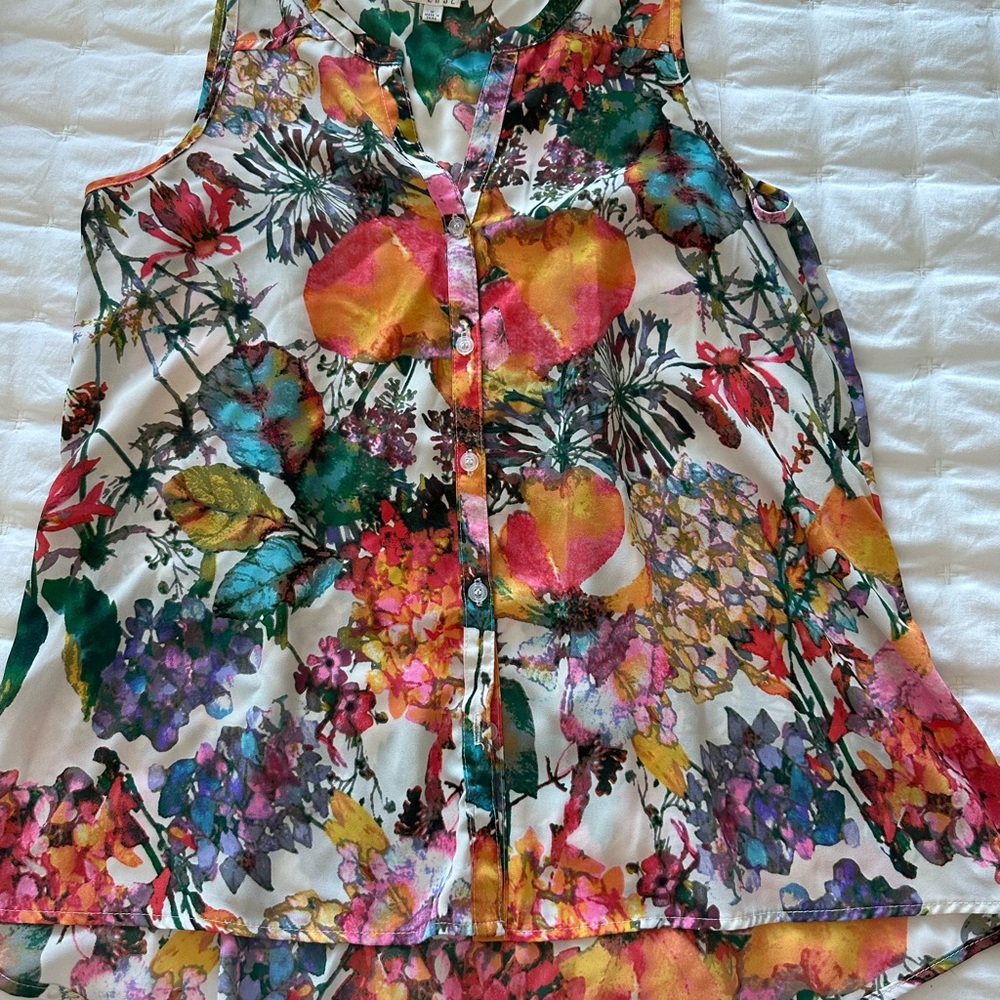 Floral Sleeveless Women's Top